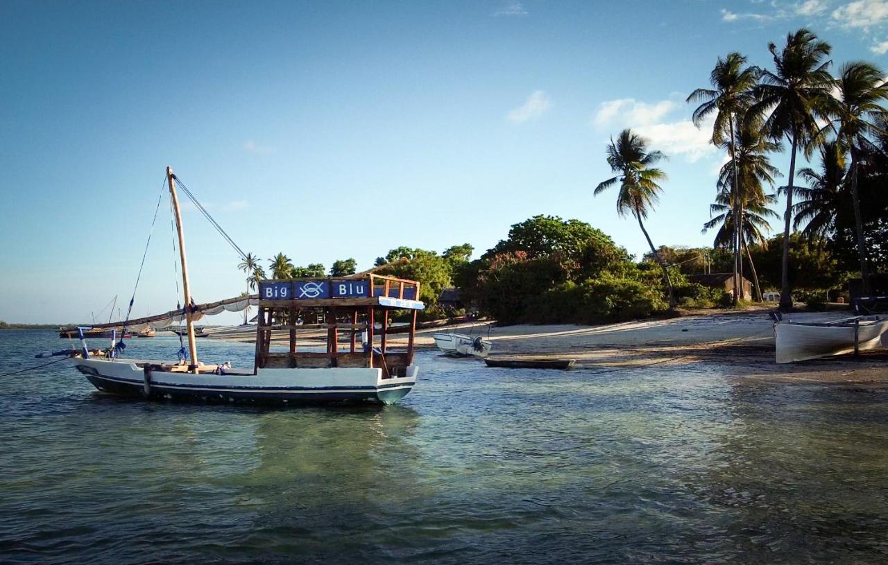 Butiama Marine Camp Hotel Utende Luaran gambar